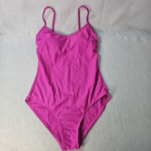 CATALINA Magenta One Piece Sz M (8-10) Molded Pads